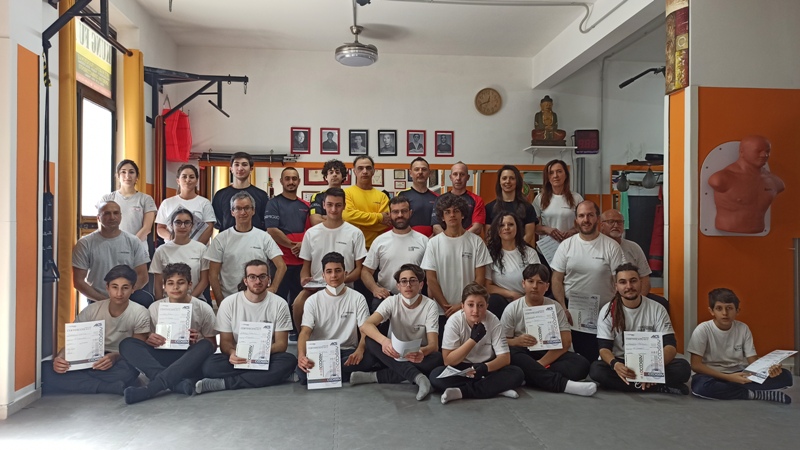 kung fu academy di Sifu Salvatore Mezzone, arti marziali wing chun, weng chun, wing tsun, tai chi quan, chi kung, sanda e sport dacombattimento, shaolin cina.jpg (1)